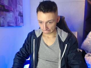 Arthur Phoenix webcam model stream image