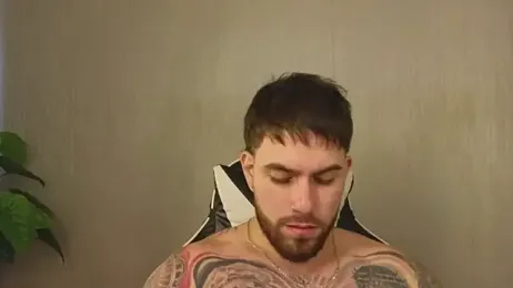 Ades_Lowe webcam model stream image