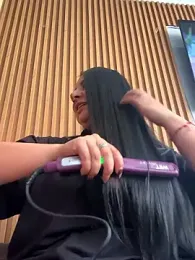 Abril_Luv webcam model stream image