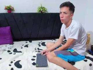 bigdicktop22 webcam model stream image