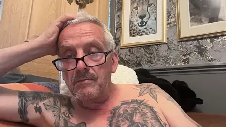 poggles webcam model stream image