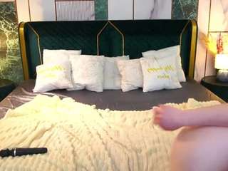 isabellediorr webcam model stream image