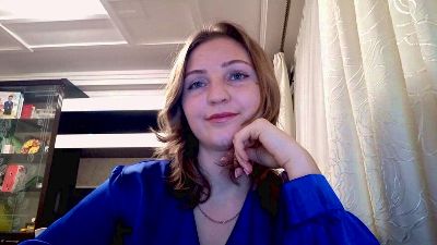 VivanDoolittle webcam cam4 model stream image