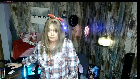 cowgirlc webcam model stream image