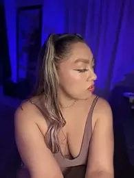 Im_sophiie webcam model stream image