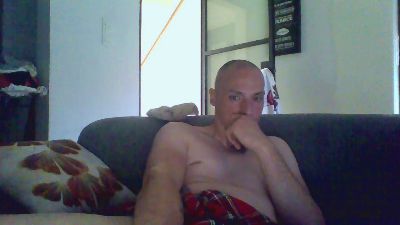 Bobtoyboy webcam model stream image