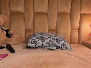 emilytrujillo webcam model stream image