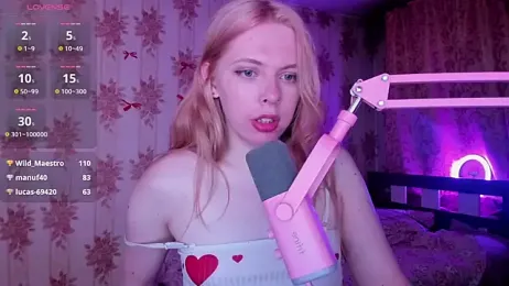 Cutie_Bambi webcam model stream image