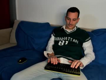 seductivetattoedtwink webcam model stream image