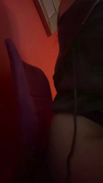 MarinaBBy webcam model stream image