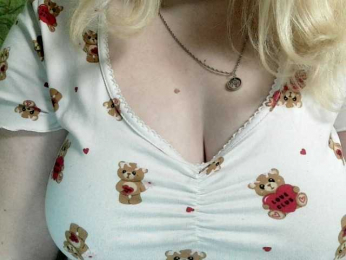 Firestorm270 webcam bongacams model stream image