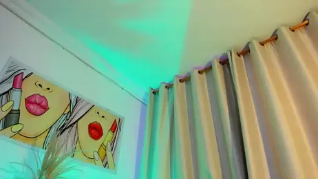 SkiinnyAna webcam model stream image