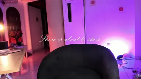 misschloe__ webcam model stream image