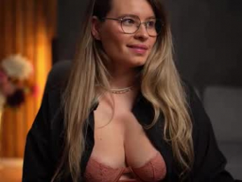 brandywhite webcam model stream image