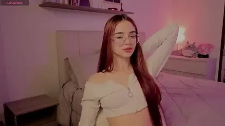 Roxxy_mora webcam stripchat model stream image