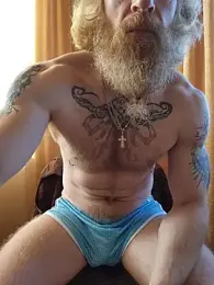 Gingerbeard40 webcam model stream image