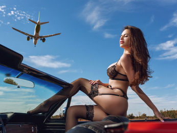 Missy webcam model stream image