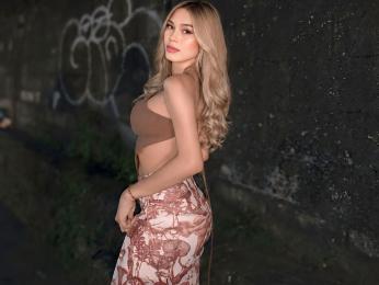 ErikaSchweighart webcam livejasmin model stream image