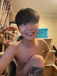 NN-love webcam model stream image