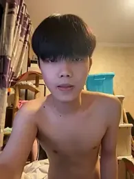 NN-love webcam model stream image