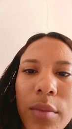 Charming_cute webcam cam4 model stream image