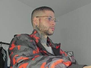 James Leeandros webcam model stream image