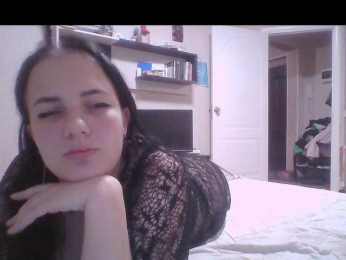 Yxoooeiy webcam model stream image