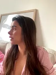 AlitaNova webcam stripchat model stream image