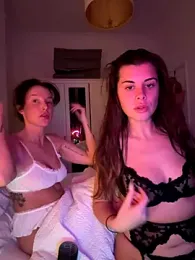 AlitaNova webcam model stream image