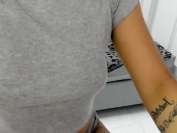 atilana_diaz webcam model stream image