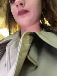 KittyQueeny webcam stripchat model stream image