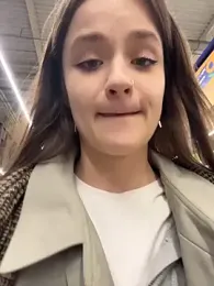 KittyQueeny webcam model stream image