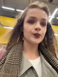 KittyQueeny webcam model stream image