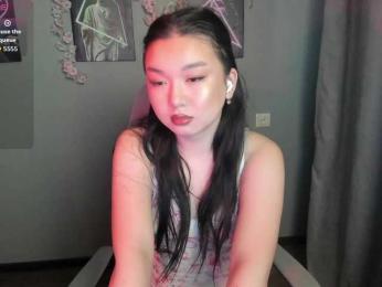MollyTasty webcam model stream image