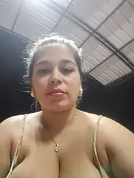 LaurenWelly_ webcam model stream image