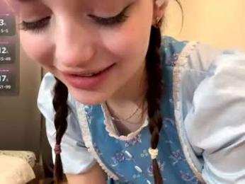 sweet_alice_berry webcam model stream image