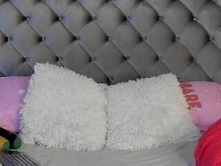 Damond Brown webcam model stream image