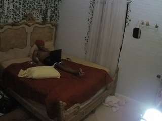 voyeurcam-hornyhostel-03 webcam model stream image