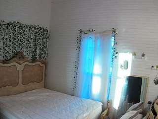 voyeurcam-hornyhostel-03 webcam model stream image