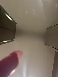 blacktourmaline- webcam model stream image