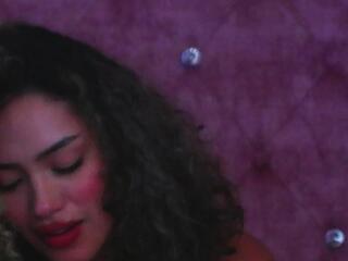 Maddison Belucci webcam model stream image