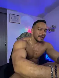 FreszX webcam stripchat model stream image