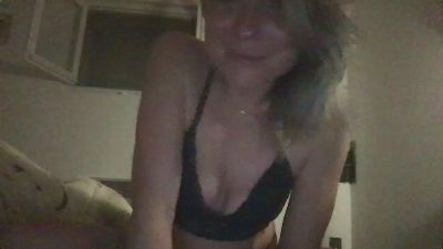 Evains1333 webcam model stream image