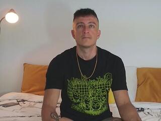 Ryam Coast webcam model stream image