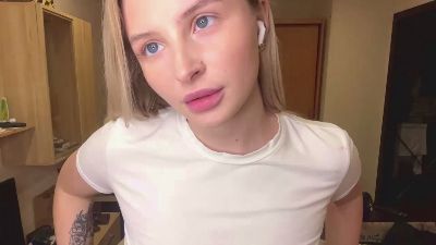 VictoriMystery webcam model stream image