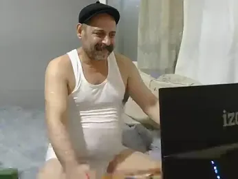 Biracikral webcam model stream image