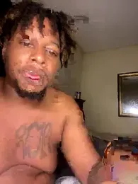 BigMfLuther webcam model stream image