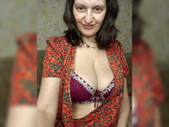 JUICY-JU webcam bongacams model stream image