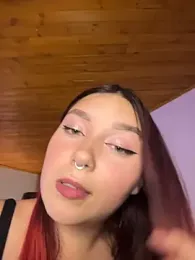 Karen18_boobs webcam stripchat model stream image