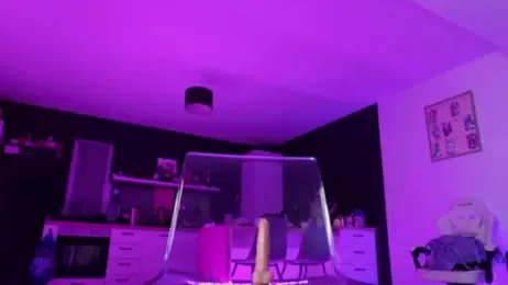 Lorennameliyy webcam model stream image